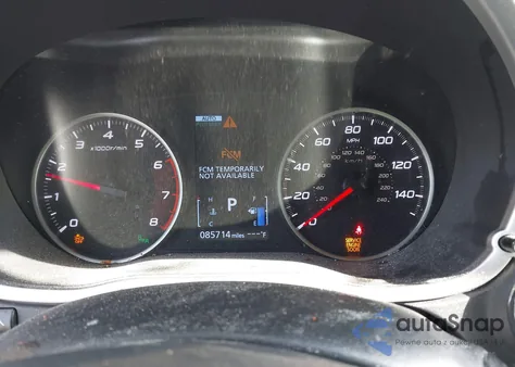 2019 Mitsubishi Eclipse Cross Sel z USA, uszkodzony, nr VIN JA4AT5AAXKZ024671